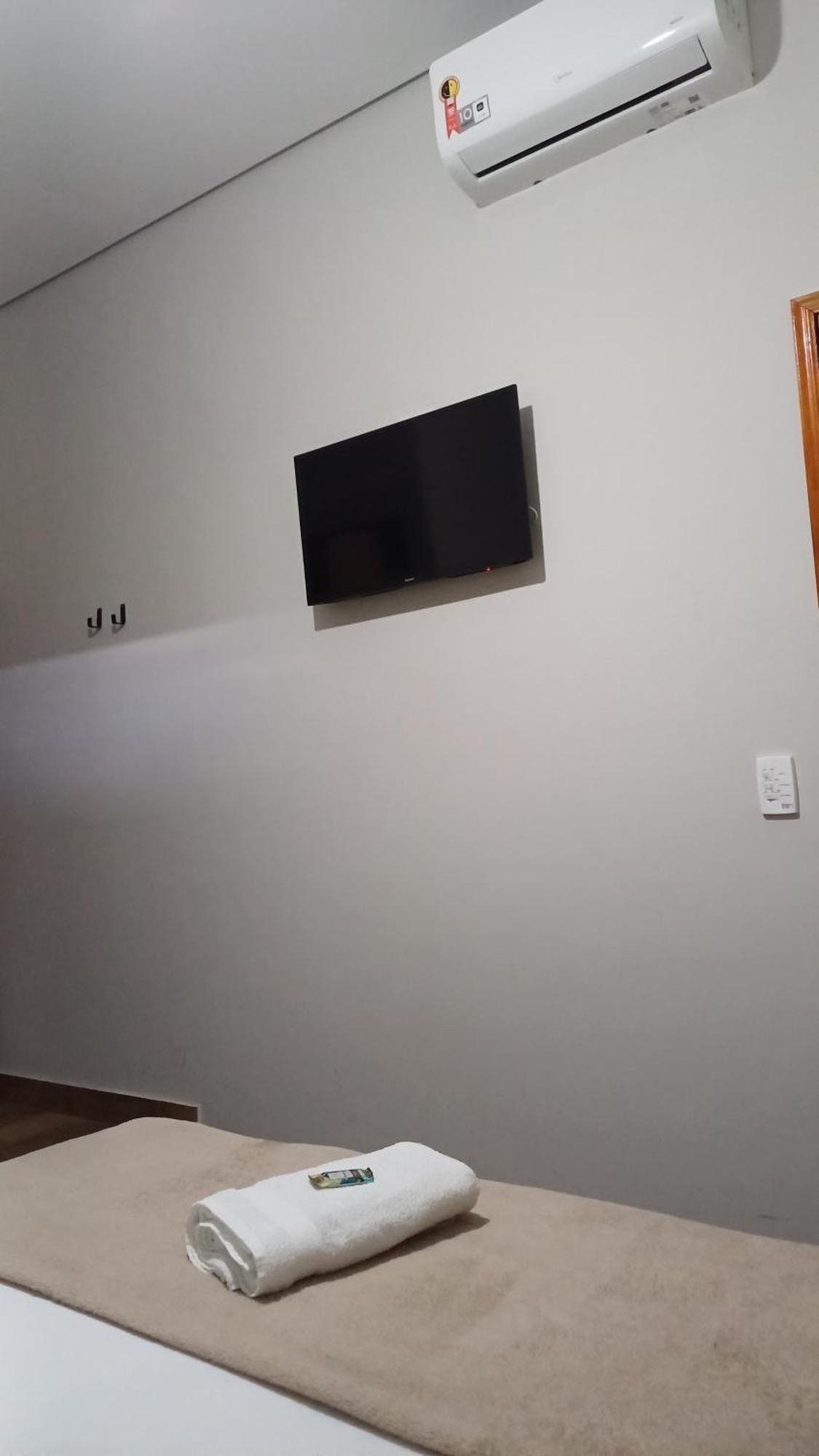 Itaí Hotel Nixon Proximo, Rodoviaria, Prefeitura E A Matriz Central מראה חיצוני תמונה