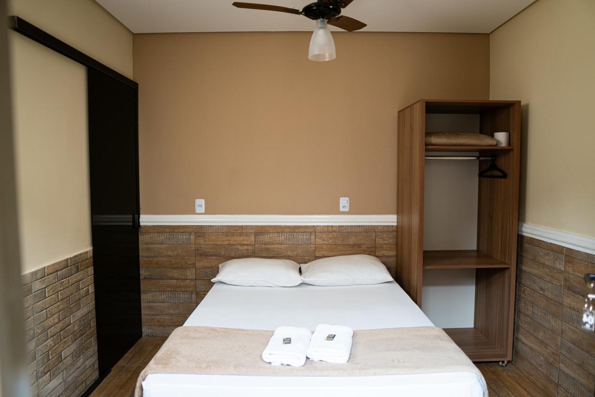 Itaí Hotel Nixon Proximo, Rodoviaria, Prefeitura E A Matriz Central מראה חיצוני תמונה