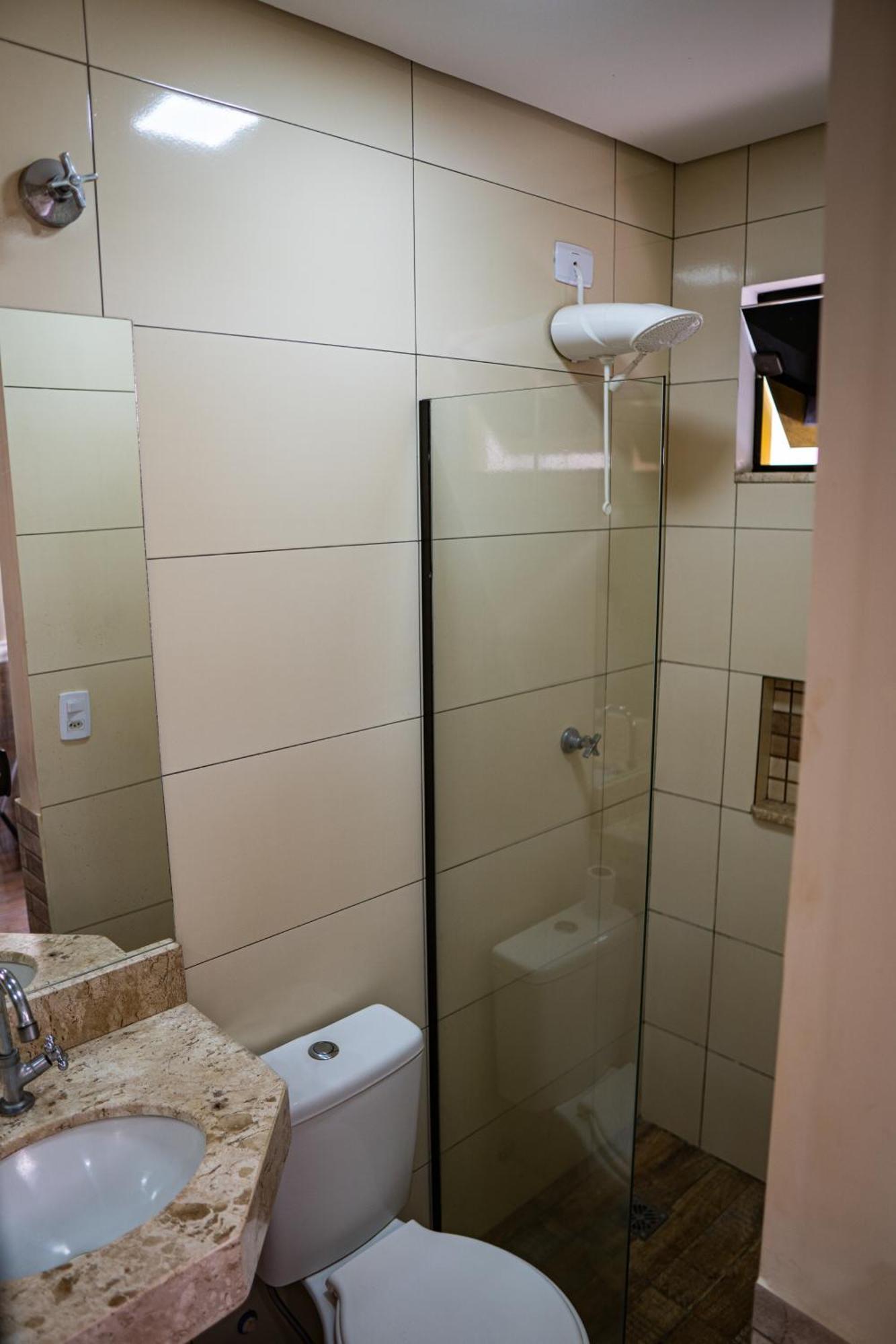 Itaí Hotel Nixon Proximo, Rodoviaria, Prefeitura E A Matriz Central מראה חיצוני תמונה